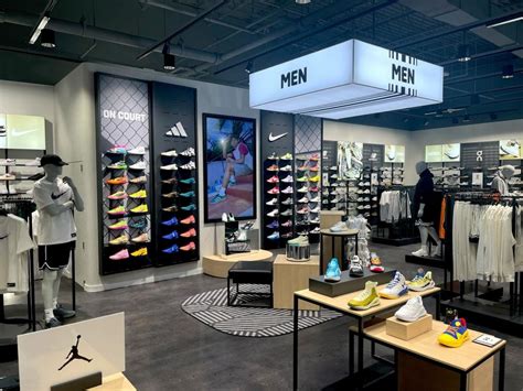 Foot Locker Unveils Star